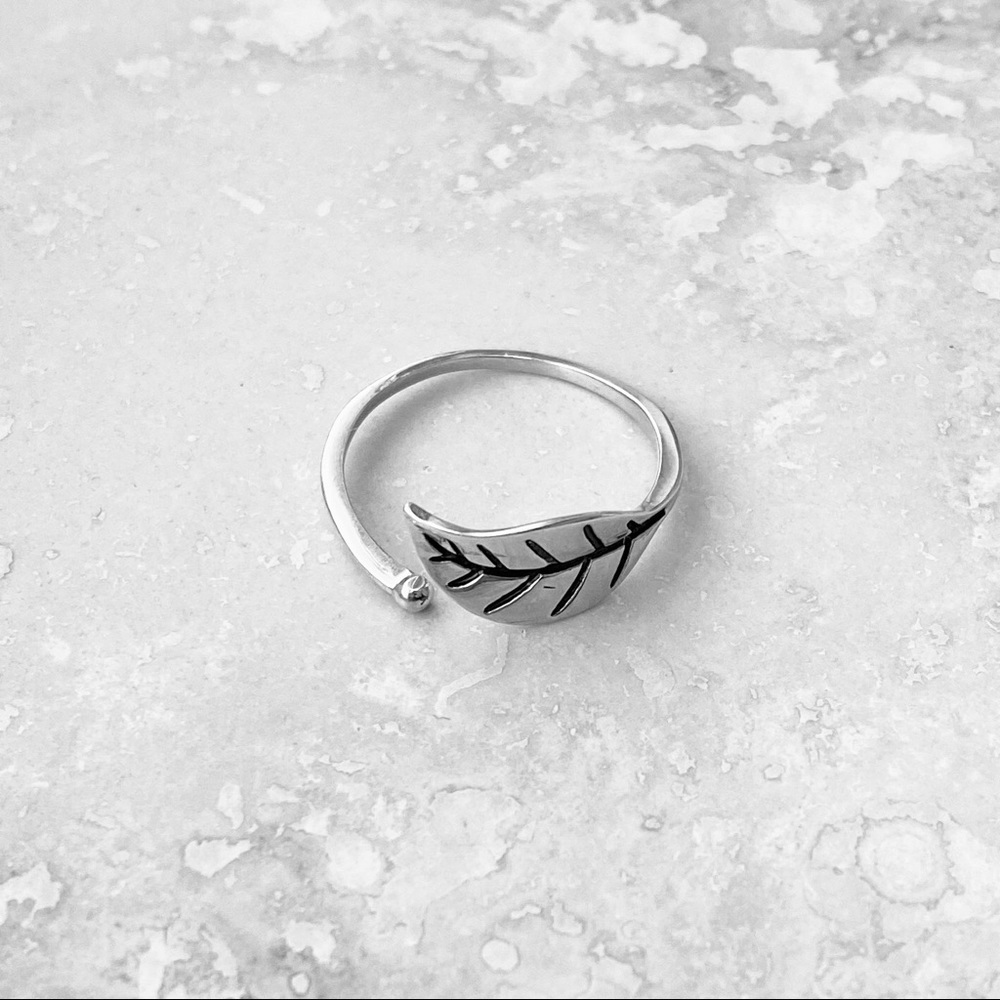 Sterling Silver Delicate Leaf Ring, Silver Rings,… - image 3
